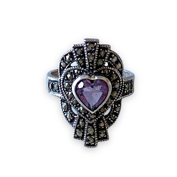 Jewelry - Vintage 925TR Mexico sterling silver amethyst marcasite ring